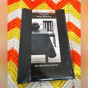 Black Halloween Embossed Skull Rectangle Tablecloth‎